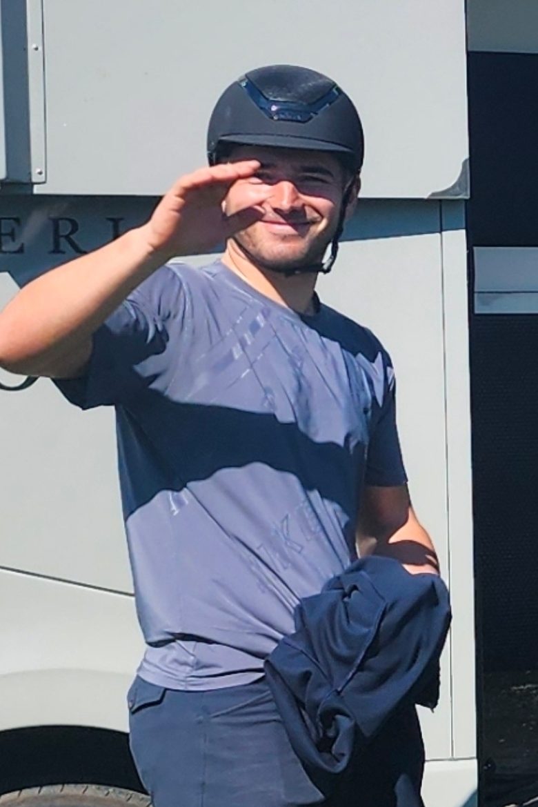 Logan Leemans en tenue de concours